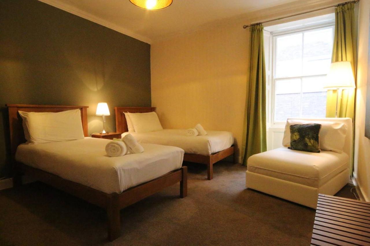 Altido Perfect Location - Stylish 2Bd Rose St Apartment Édimbourg Extérieur photo