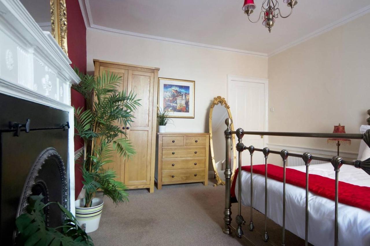 Altido Perfect Location - Stylish 2Bd Rose St Apartment Édimbourg Extérieur photo